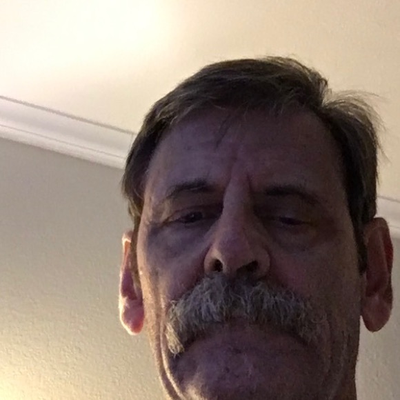 Meet your Posher, Andrew - Picture 1 of 1